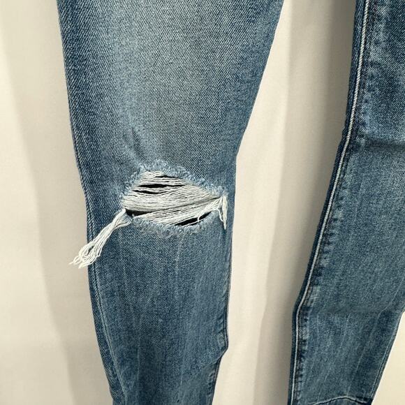 HUDSON NWT Nico Midrise Super Skinny Denim Jeans in Roses Wash // 0 - Picture 6 of 11